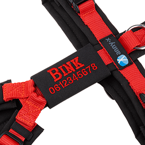 Anny-X tuig met naam rood zwart