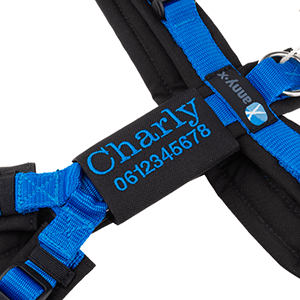 Anny-X tuig met naam zwart blauw
